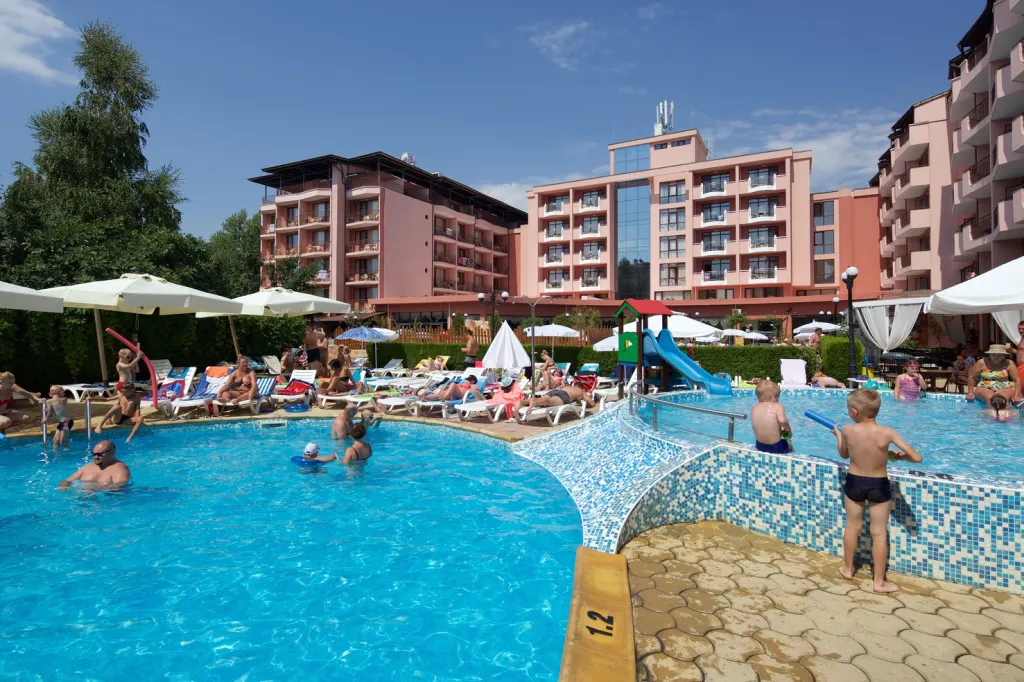 Izola Paradise, Sunčev Breg, Bugarska — fotografija 3