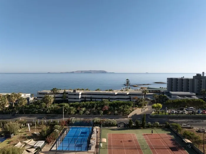 Arina Beach Resort, Iraklion, Grčka — plaža
