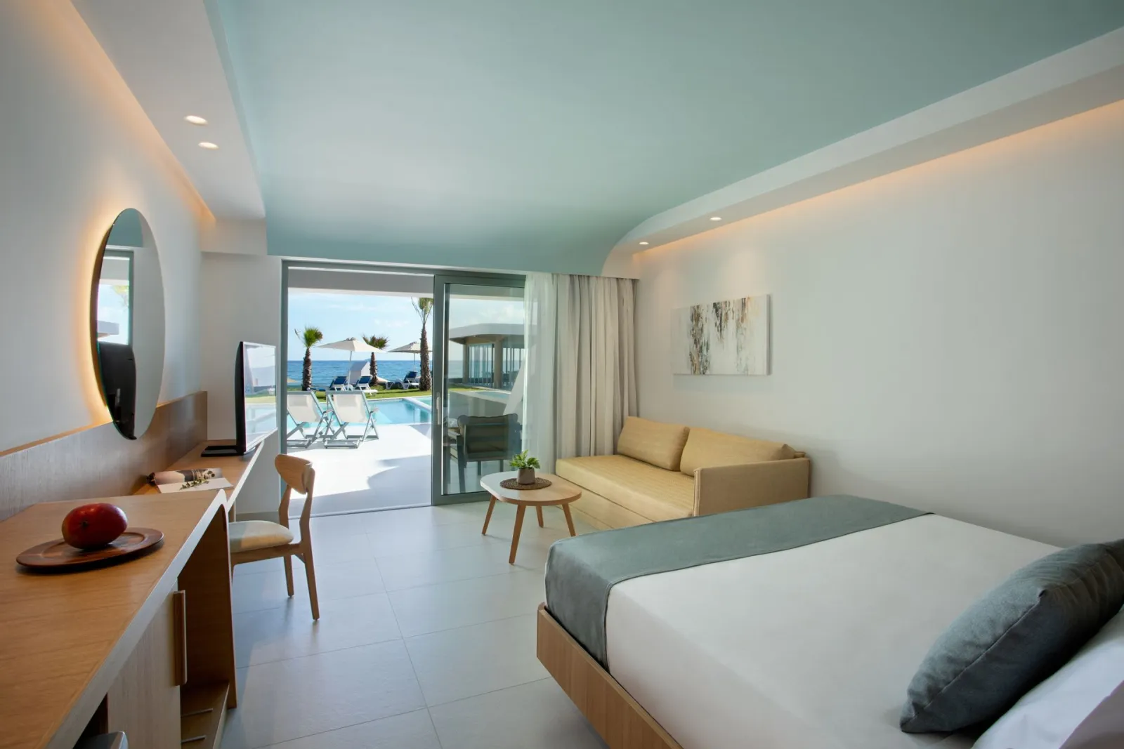 Arina Beach Resort, Iraklion, Grčka — Bungalow Beach Front with Individual Pool