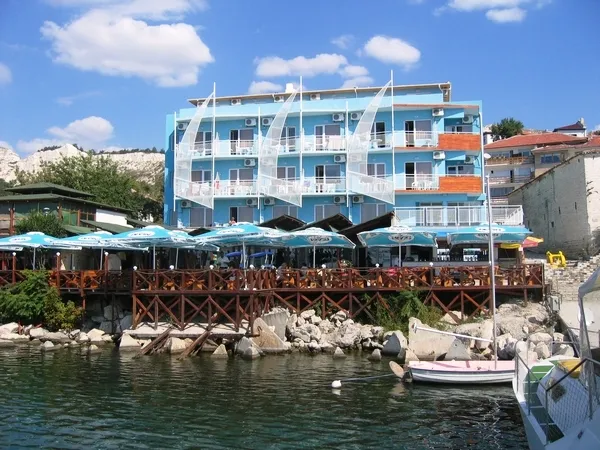Lotos Balchik, Balčik, Bugarska — fotografija 2