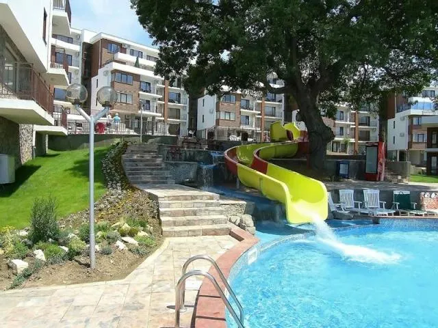 Messambria Fort Beach, Sveti Vlas – zona Elenite, Bugarska — fotografija 1