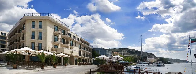 Mistral Balchik, Balčik