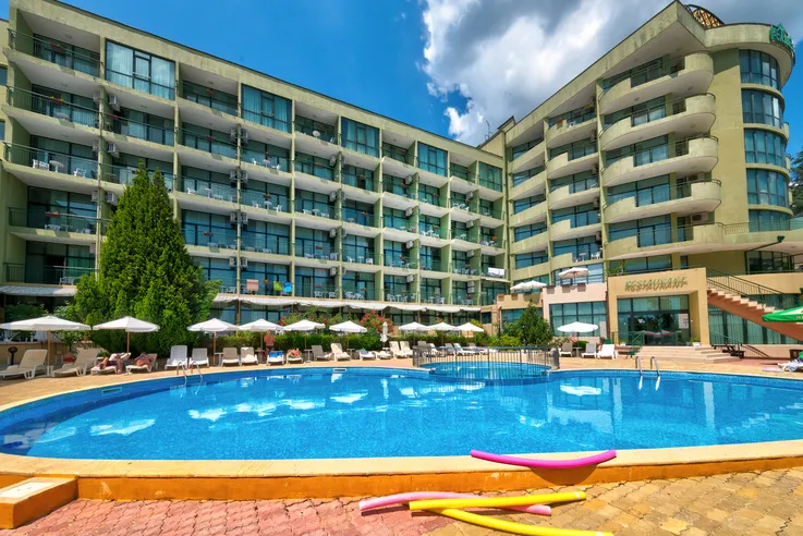 Palm Beach, Zlatni Pjasci