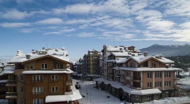 Pirin Golf Holiday Apartments, Razlog