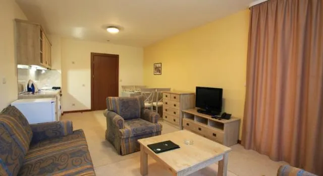 Pirin Golf Holiday Apartments, Razlog, Bugarska — fotografija 2