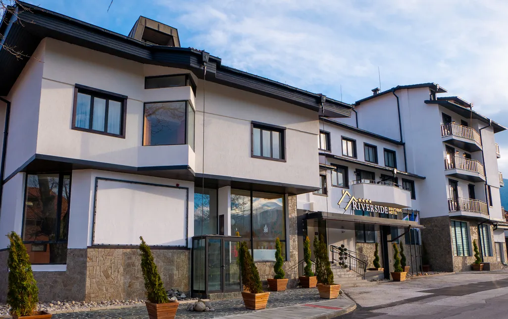 Riverside, Bansko