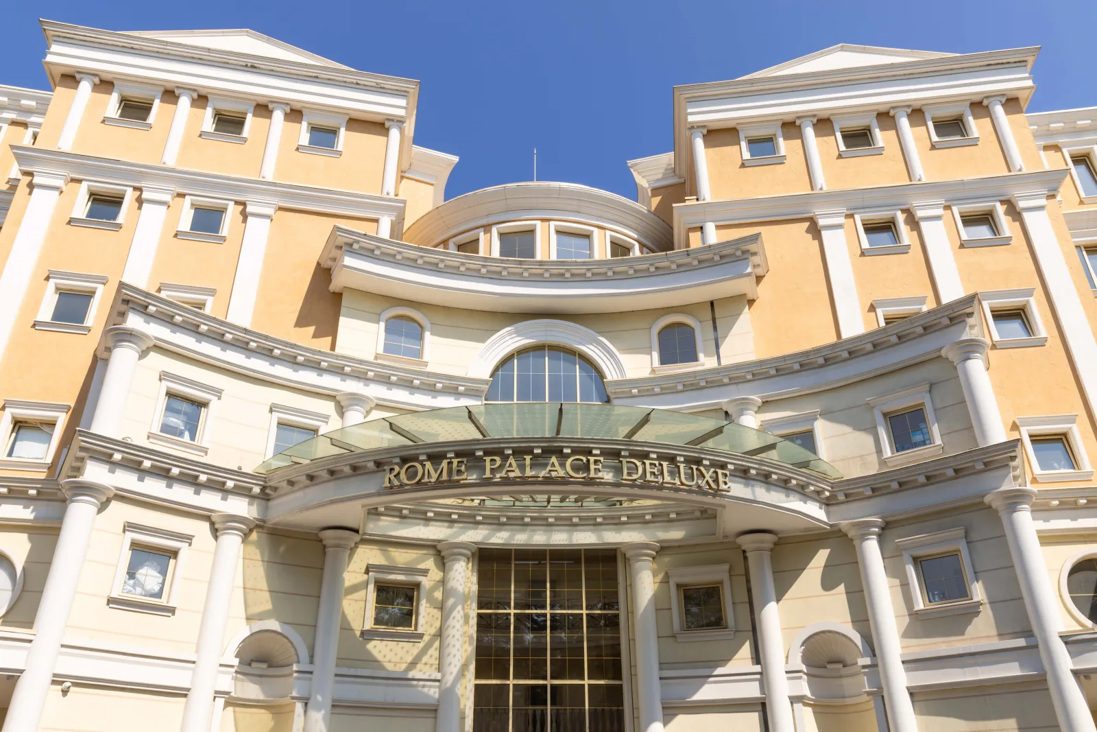 Rome Palace Deluxe, Sunčev Breg