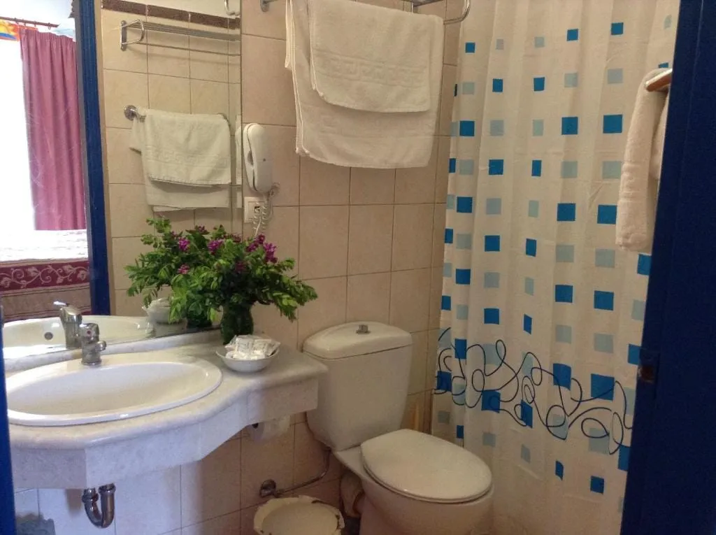 Arte Annapolis, Rodos, Grčka — COMFORT BATHROOM APARTMENT