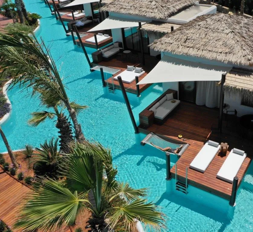 Stella Island Luxury Resort & Spa Adult Only, Guves, Grčka — Grand Over Water Bungalow with Outdoor Jacuzzi