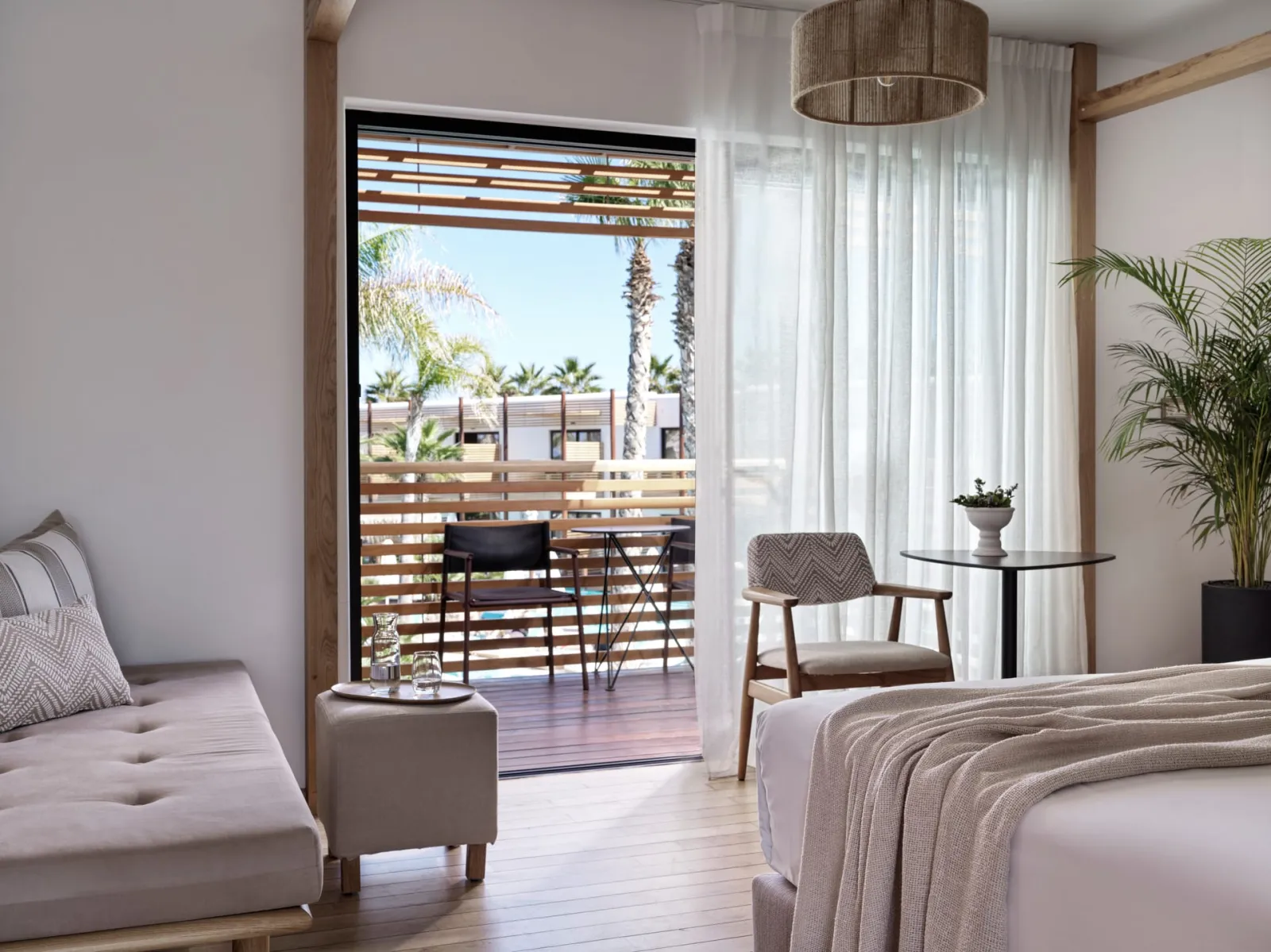 Stella Island Luxury Resort & Spa Adult Only, Guves, Grčka — Premium Room with Pool View