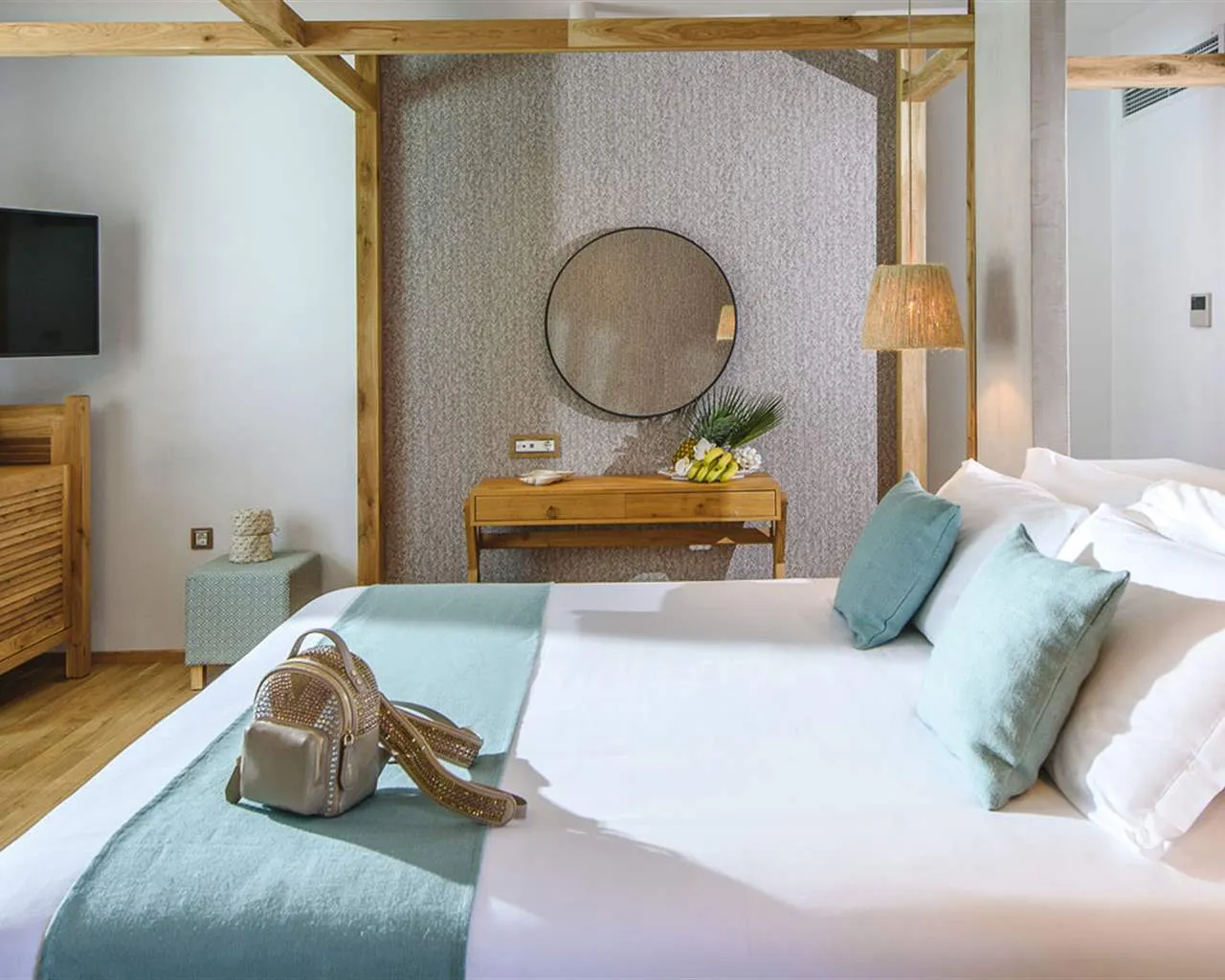 Stella Island Luxury Resort & Spa Adult Only, Guves, Grčka — Room Premium Swim Up