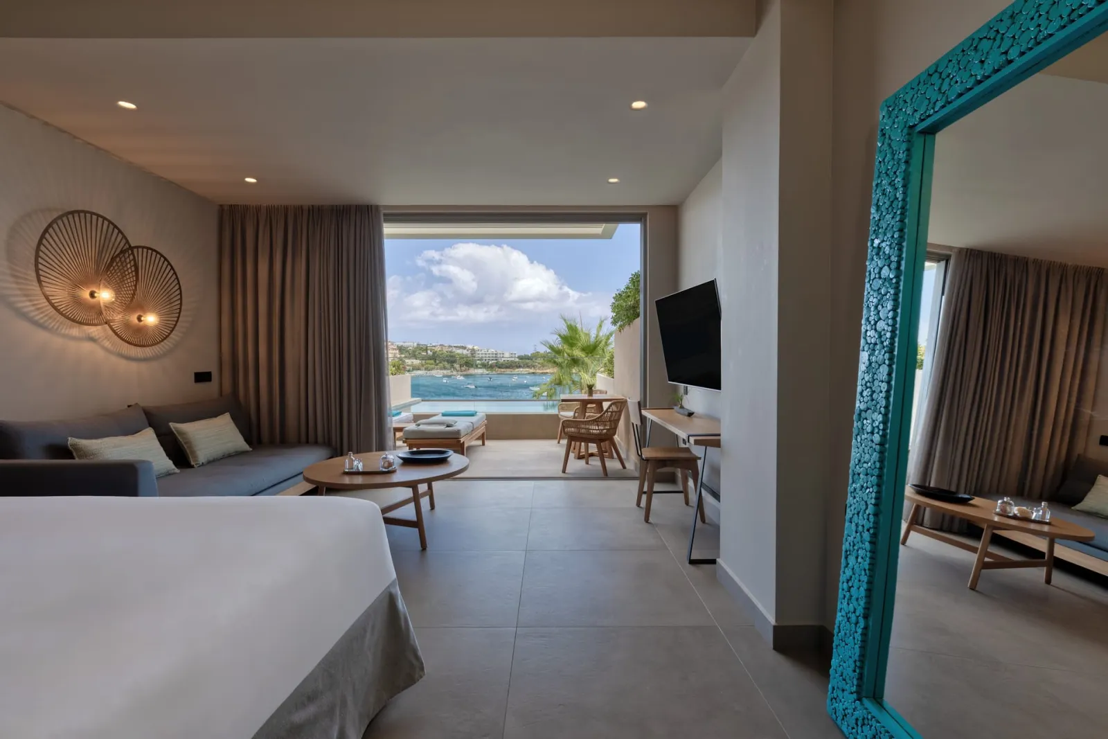 Castello Infinity Suites Adults Only, Ligaria, Grčka — Aquamarine Suite Sea View with Plunge Pool