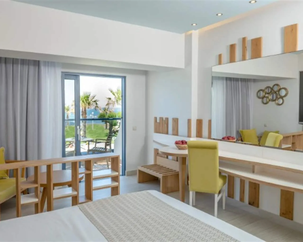 Lyttos Beach Hotel, Guves, Grčka — Junior Suite 1st Floor Sea Front