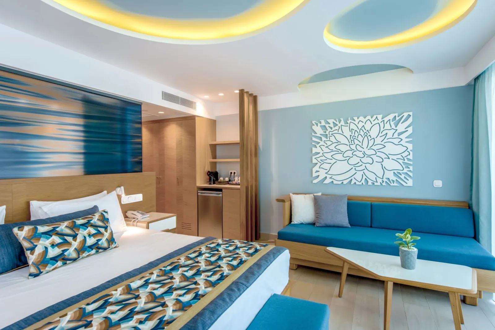 Lyttos Mare, Guves, Grčka — Deluxe Double Pool or Sea View with Individual Pool