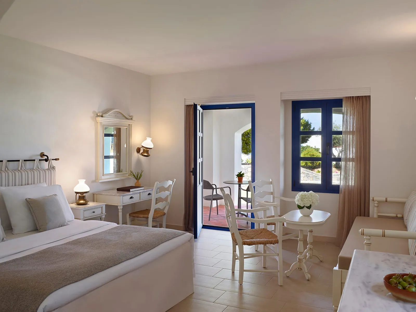 Creta Maris Resort, Hersonisos, Grčka — Garden/Mountain View Bungalows (up to 3)