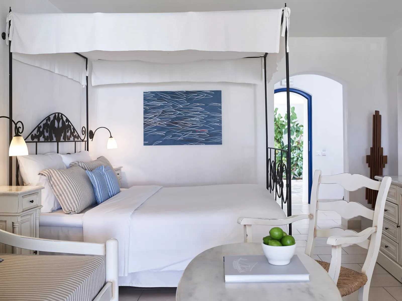 Creta Maris Resort, Hersonisos, Grčka — Premium Sea-Front Bungalow
