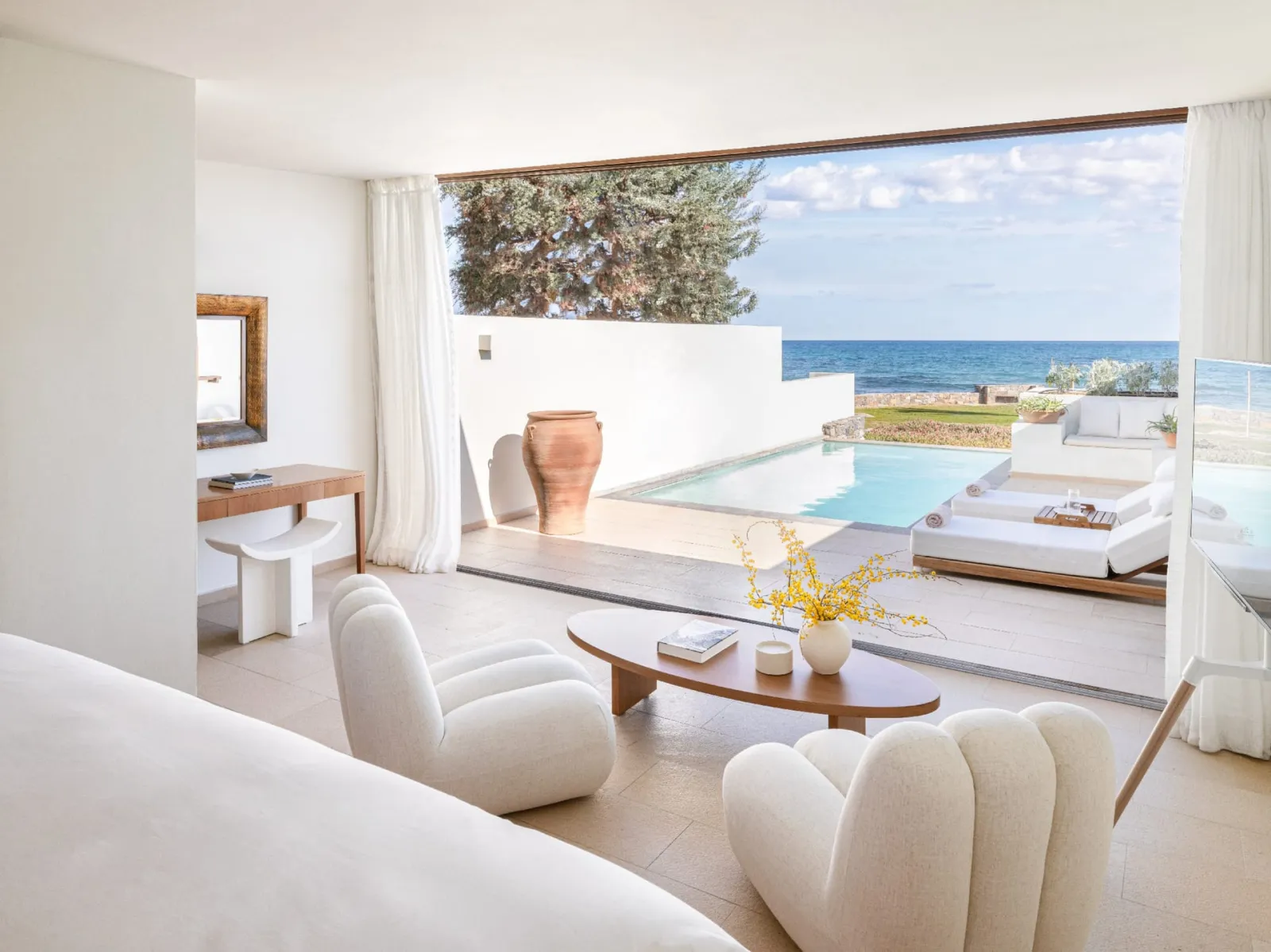 Amirandes a Grecotel Resort to Live, Guves, Grčka — 2-Bedroom Suite Gym & Private Pool with Sea View