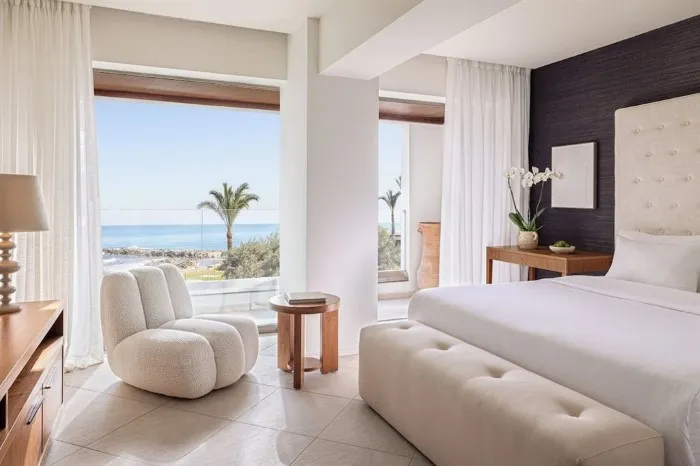 Amirandes a Grecotel Resort to Live, Guves, Grčka — Room Superior Sea View
