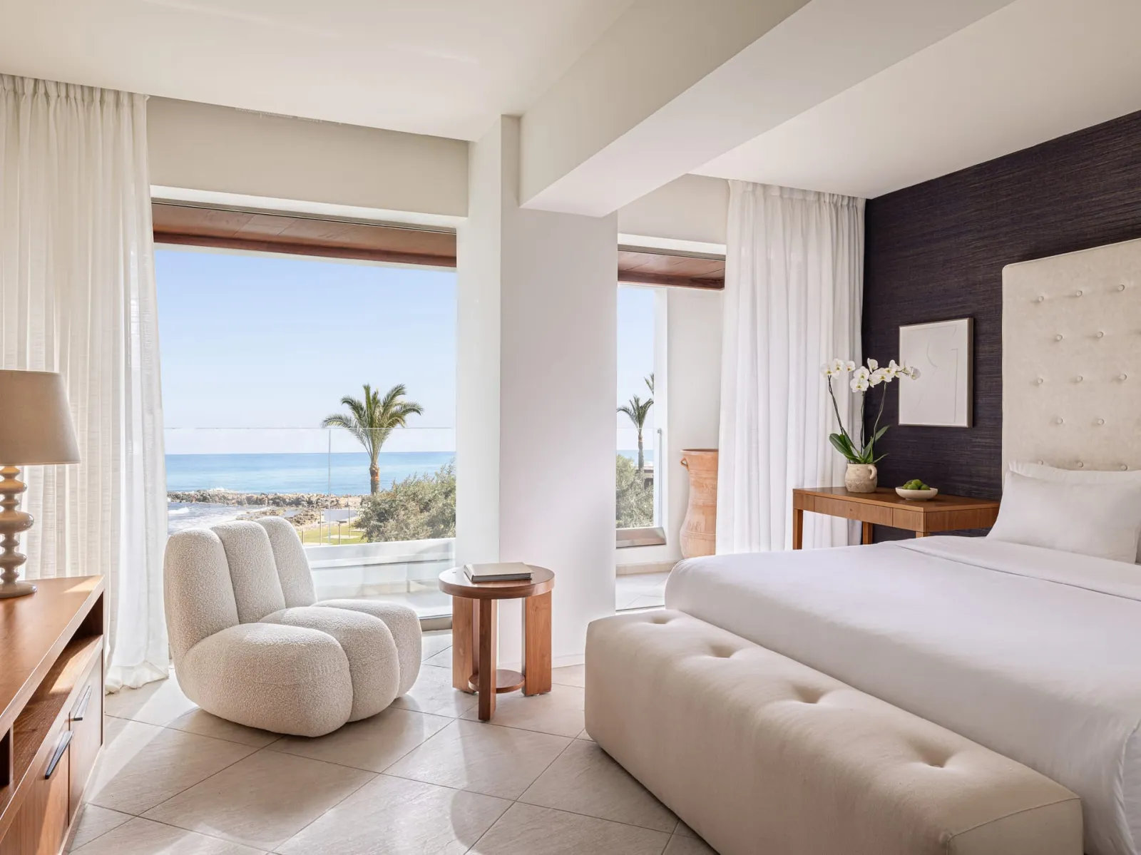 Amirandes a Grecotel Resort to Live, Guves, Grčka — Superior Room Sea View