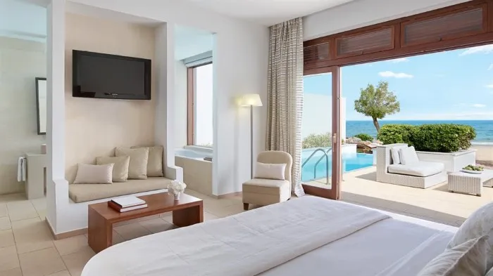 Amirandes a Grecotel Resort to Live, Guves, Grčka — Villa 2 BedRoom Private Pool Beach Front