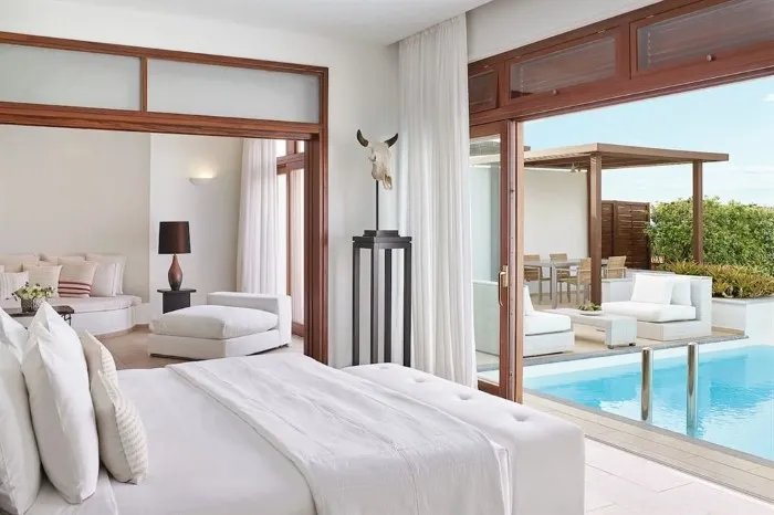 Amirandes a Grecotel Resort to Live, Guves, Grčka — Villa 2 BedRoom Private Pool Water Front
