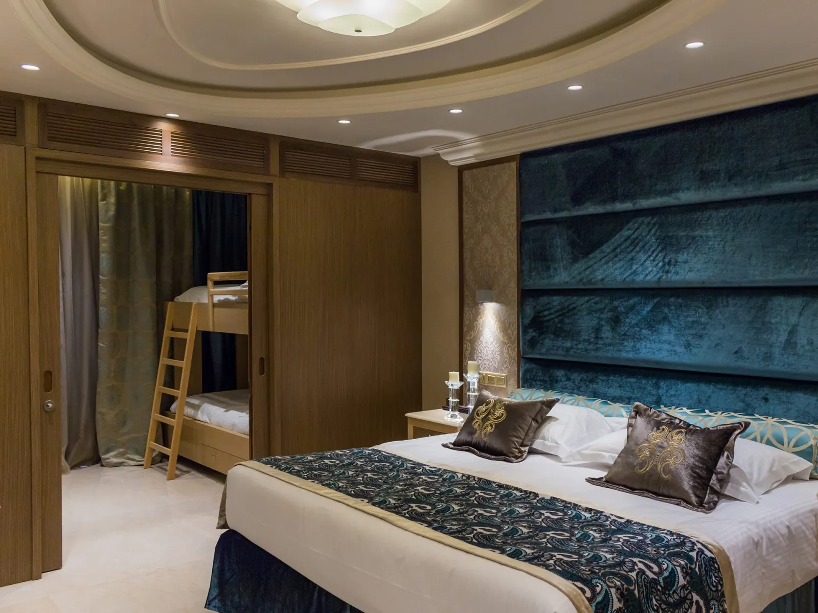 Adams Beach Hotel, Aja Napa, Kipar — Junior Suite