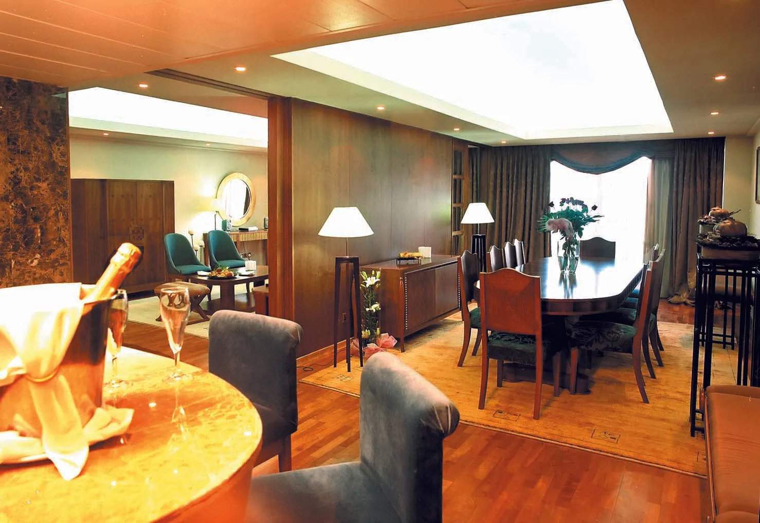 Adams Beach Hotel, Aja Napa, Kipar — Presidential Suite