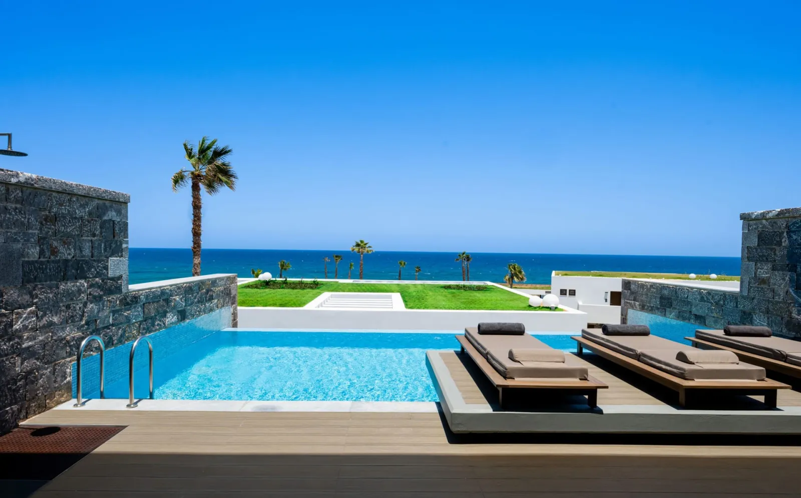 Nana Princess Suites Villas & Spa, Kutulufari, Grčka — Aegean Princess Villa SeaView 3 Bedrooms on 3 Floors with Private Pool Wellness room Soulsteam & Gym