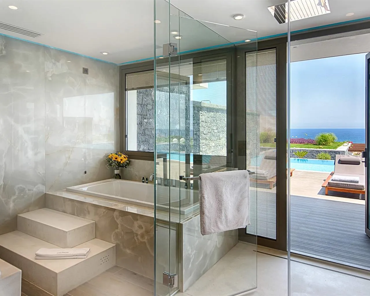 Nana Princess Suites Villas & Spa, Kutulufari, Grčka — Suite For Single Use Executive Fitness, Private Heated Pool and Gym /Suites Collection Sea View