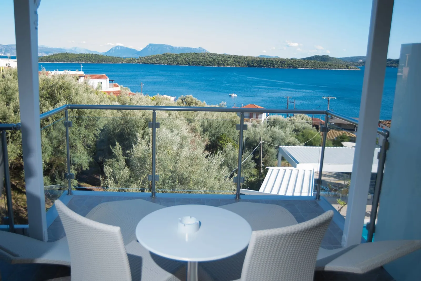 Oasis Hotel Lefkada, Nidri, Grčka — Double Room with Sea View