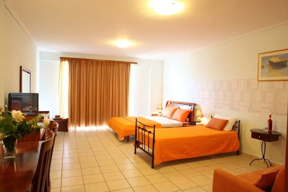 Grand Nefeli Hotel Lefkada, Vasiliki, Grčka — Junior Suite | 4 Guests