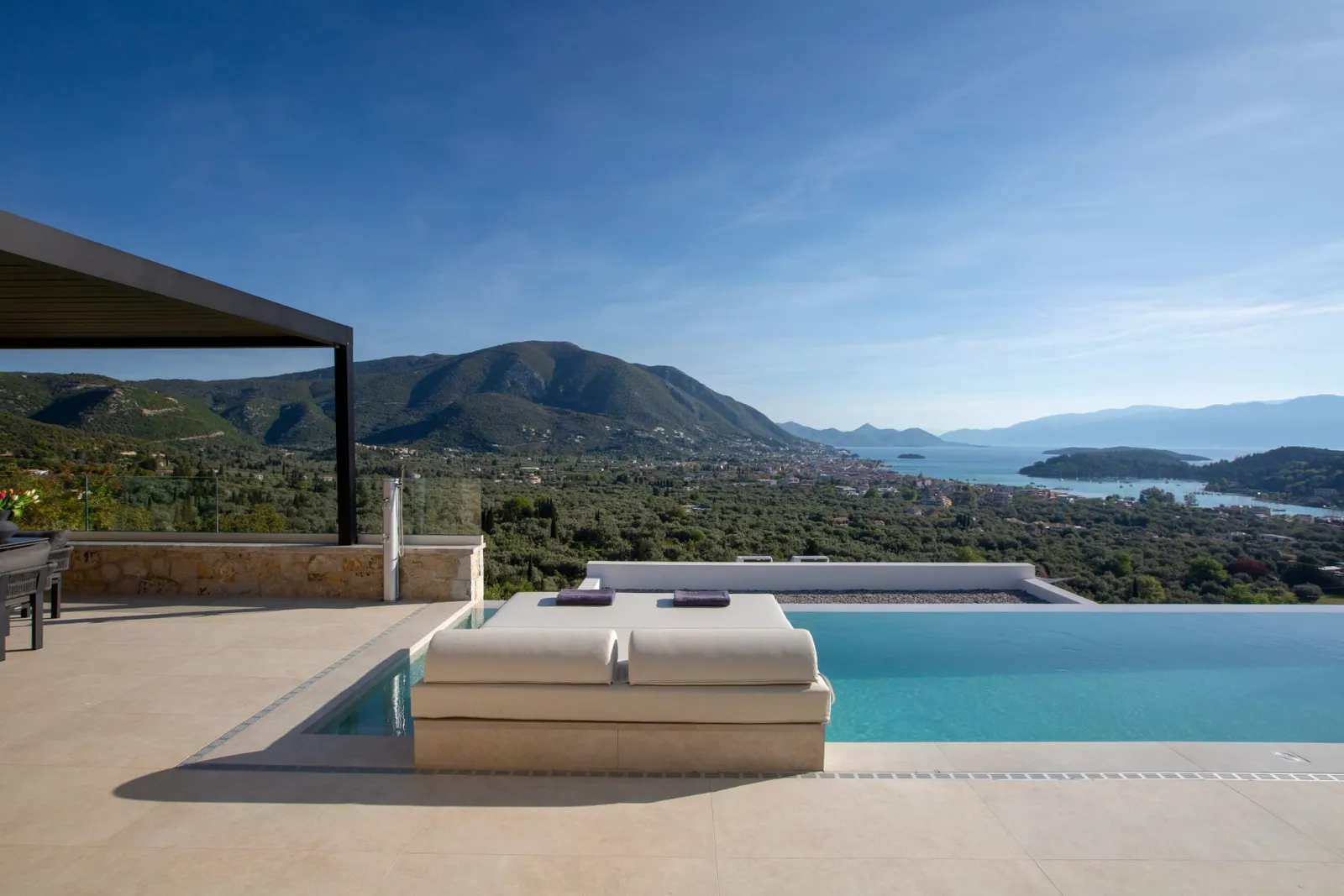 Pothos | Afroditi Villas Collection, Nidri, Grčka — Pothos Premier Suite with Private Pool
