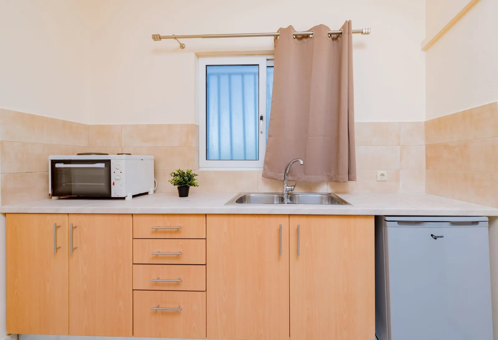 Hotel Yakinthos, Agrilia, Grčka — Standard Quadruple Room