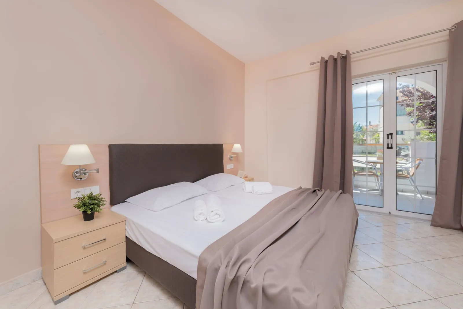 Hotel Yakinthos, Agrilia, Grčka — Standard Triple Room