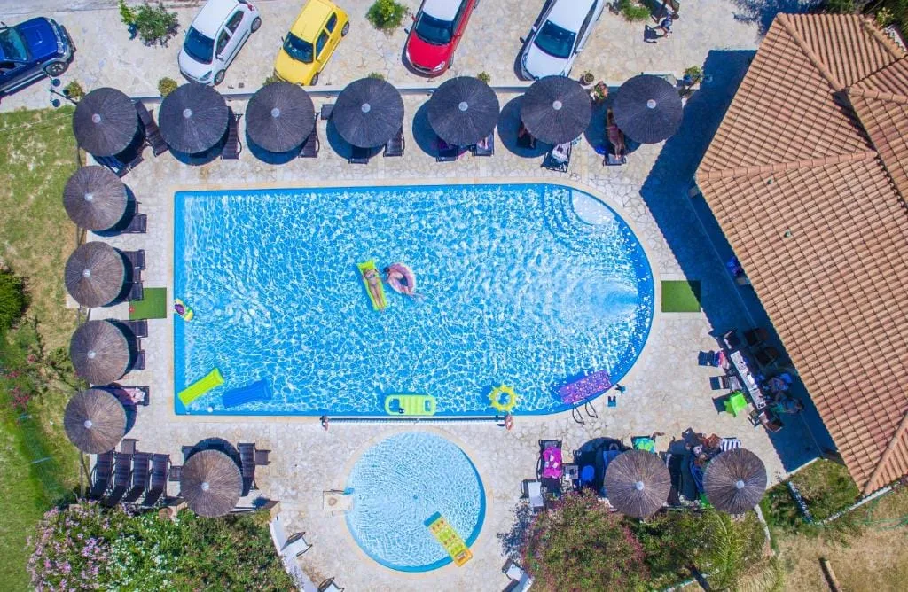 Porto Koukla Beach Hotel, Porto Koukla, Lithakia, Grčka — plaža