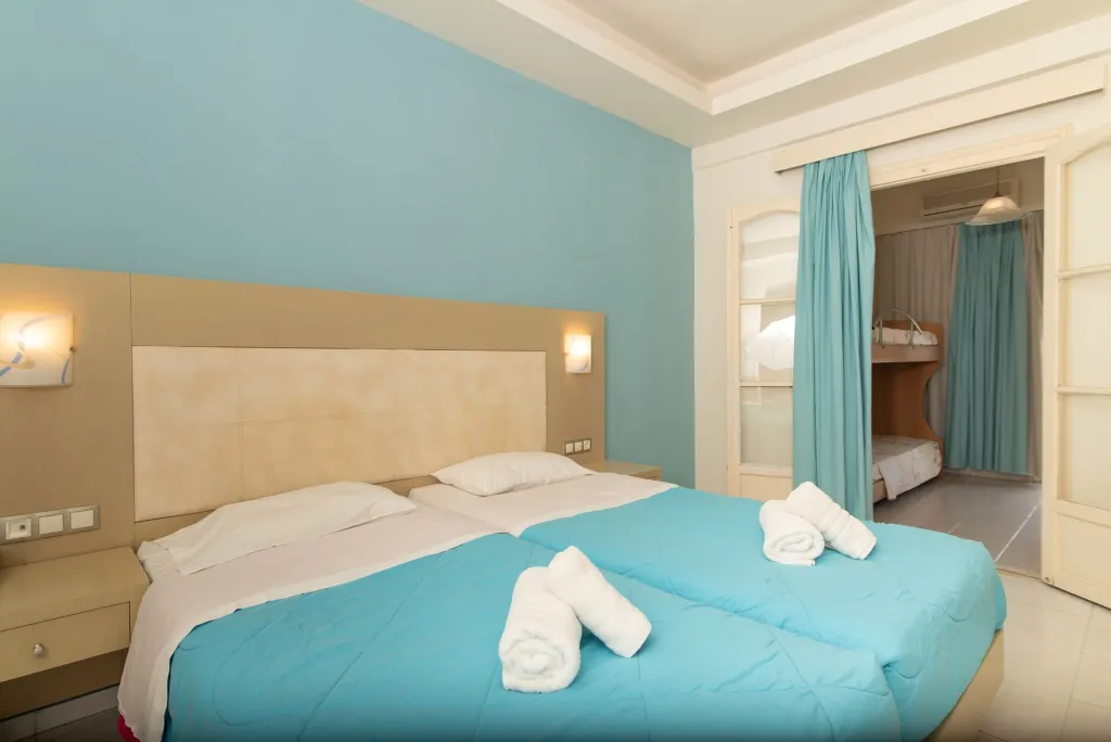 Porto Koukla Beach Hotel, Porto Koukla, Lithakia, Grčka — plaža