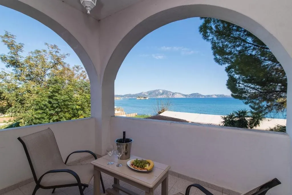 Porto Koukla Beach Hotel, Porto Koukla, Lithakia, Grčka — plaža