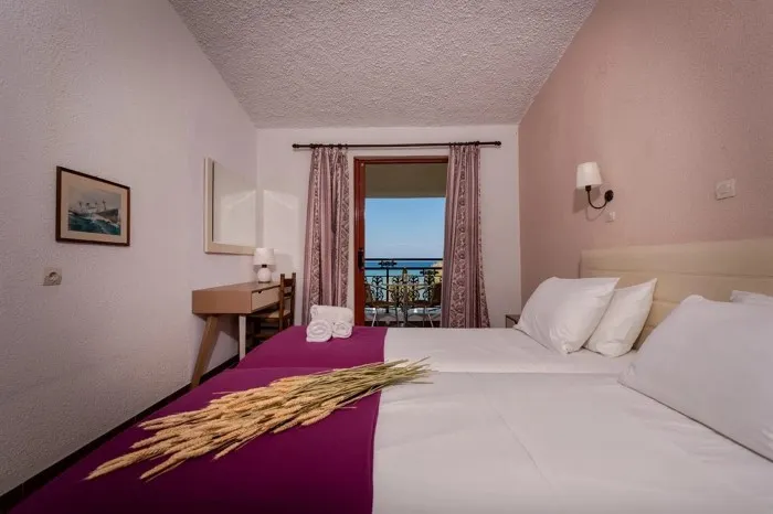 Iliessa Beach Hotel, Argasi, Grčka — Double for Single Use Classic /Twin Land View