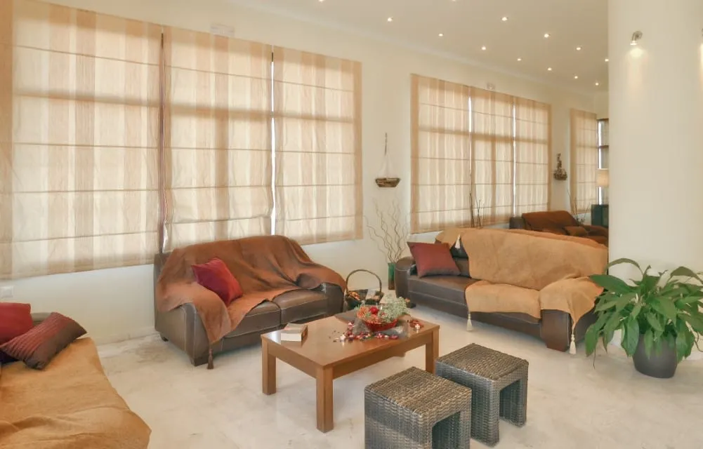 Belussi Beach Hotel & Suites, Drosia, Kipseli, Grčka — plaža