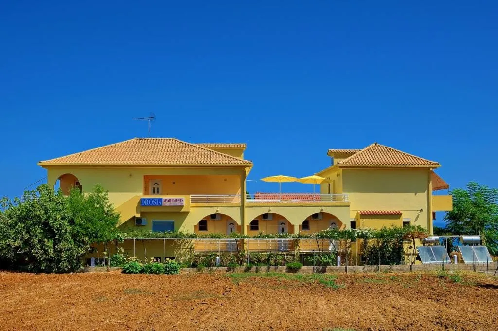 Belussi Beach Hotel & Suites, Drosia, Kipseli
