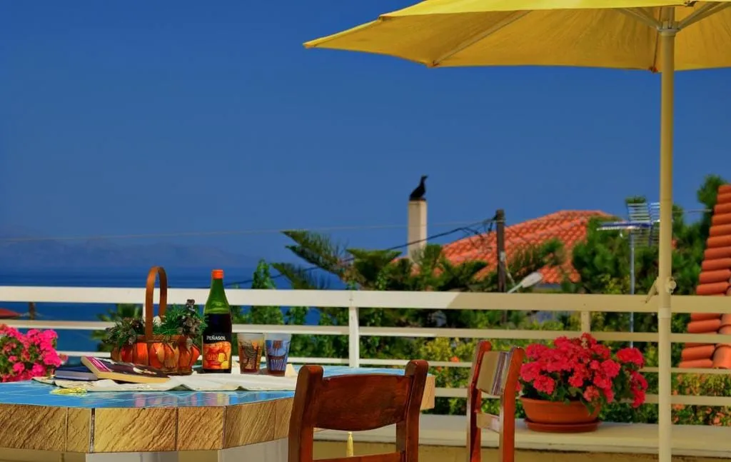 Belussi Beach Hotel & Suites, Drosia, Kipseli, Grčka — One-Bedroom Apartment with Sea View - Annex Building
