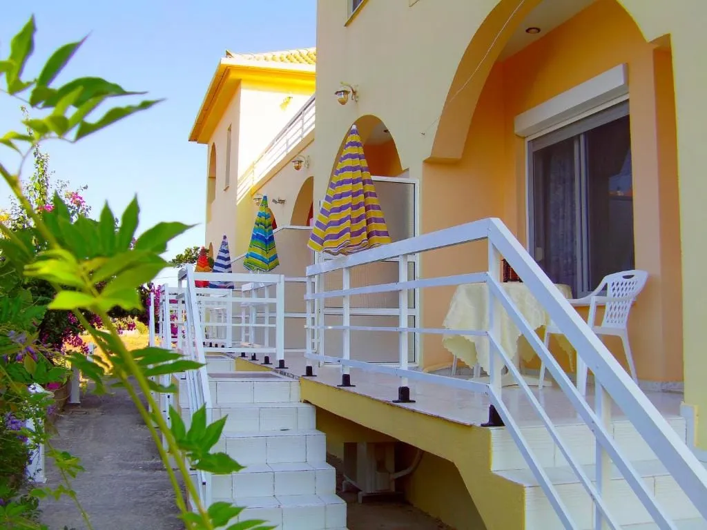Belussi Beach Hotel & Suites, Drosia, Kipseli, Grčka — Studio - Annex Building
