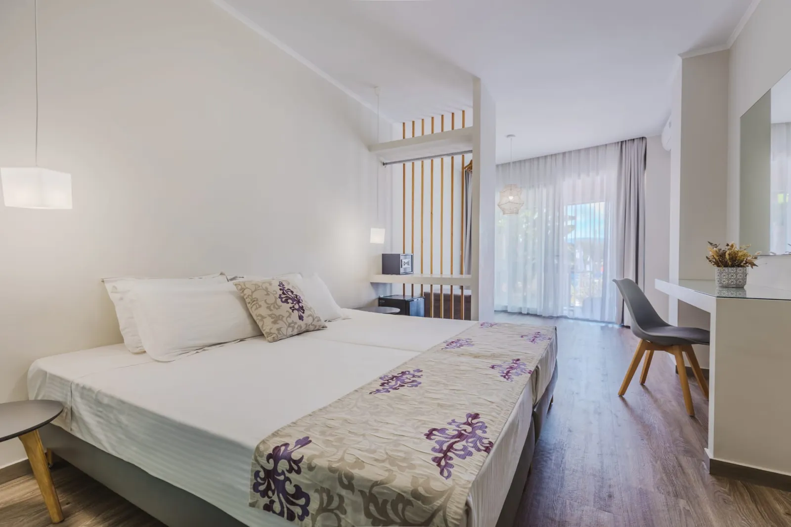 Sunrise Zante | Adults Only Hotel, Tsilivi, Grčka — Deluxe Open Plan Suite with Veranda