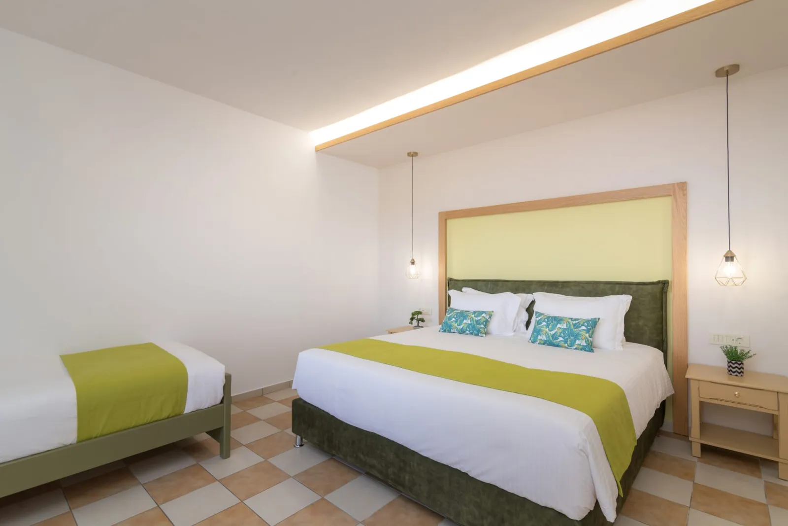 Sea View Village Studios & Apartments, Vasilikos, Grčka — Triple Studio