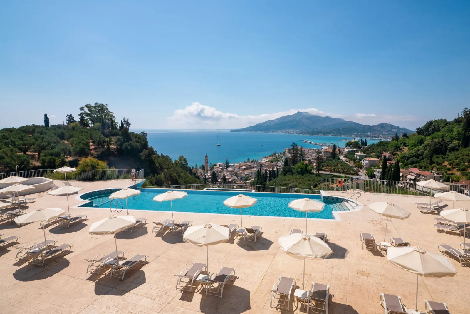 Avalon Palace Hotel by GHH, Bochali, grad Zakintos