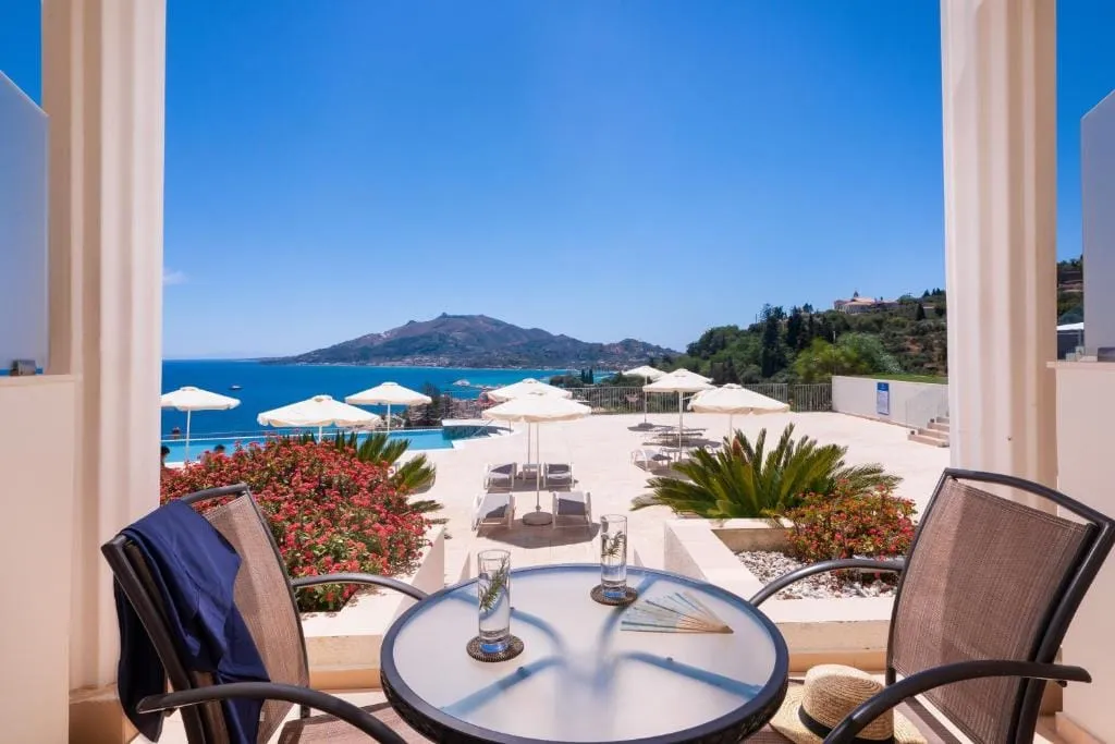 Avalon Palace Hotel by GHH, Bochali, grad Zakintos, Grčka — Poolfront Double or Twin Room Sea View - 25 m²