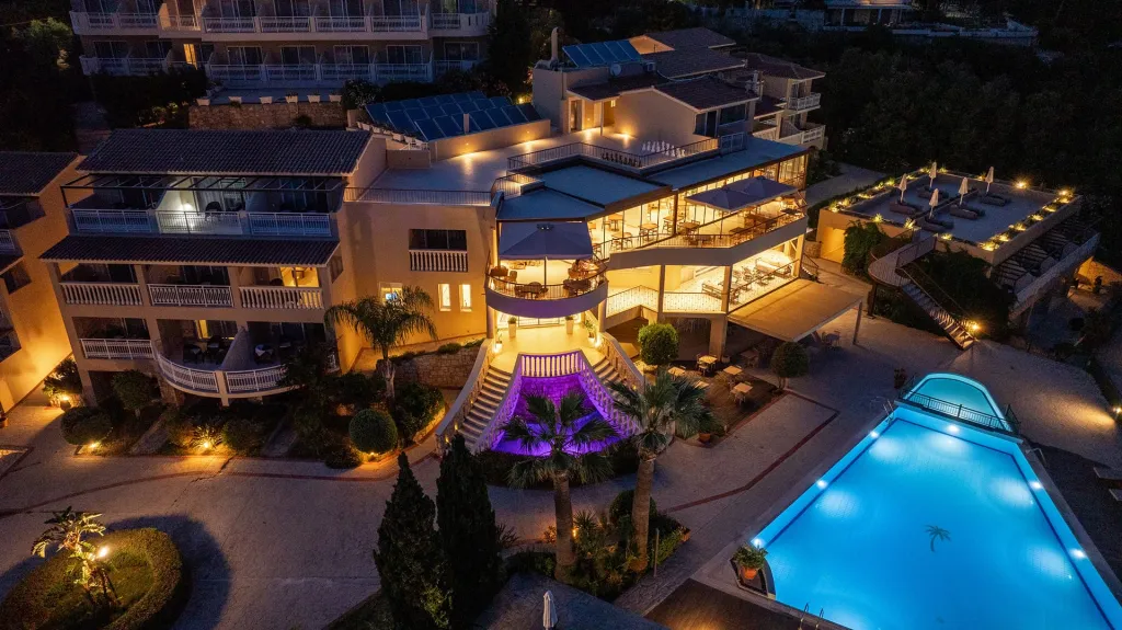 Gerakas Belvedere Hotel & Spa, Gerakas, Vasilikos, Grčka — spa i wellness
