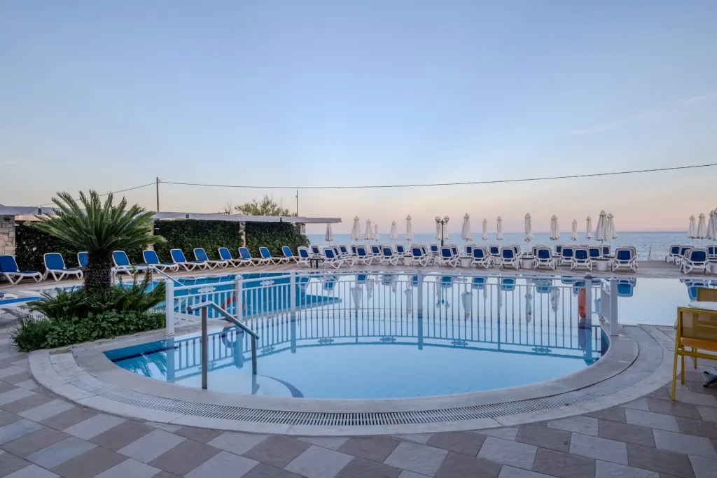 Mediterranean Beach Resort Zante, Laganas, Grčka — plaža