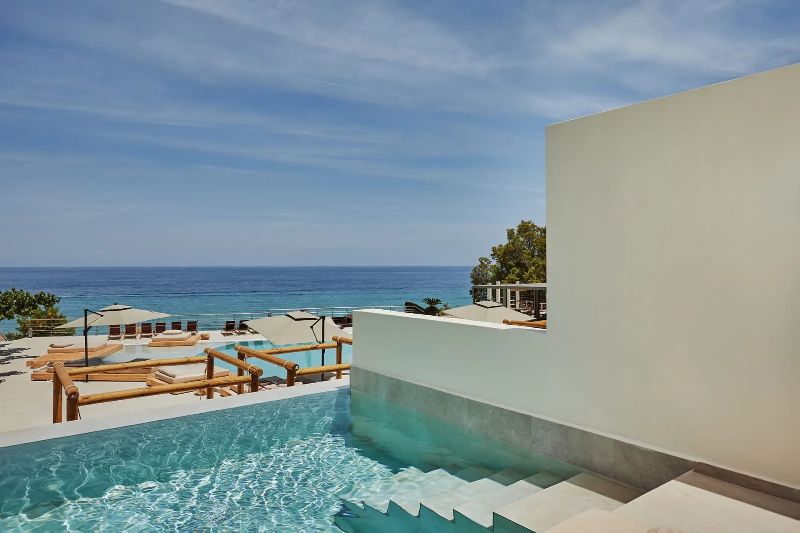Tsamis Zante Suites, Planos, Grčka — Junior Suite Private Pool Sea View