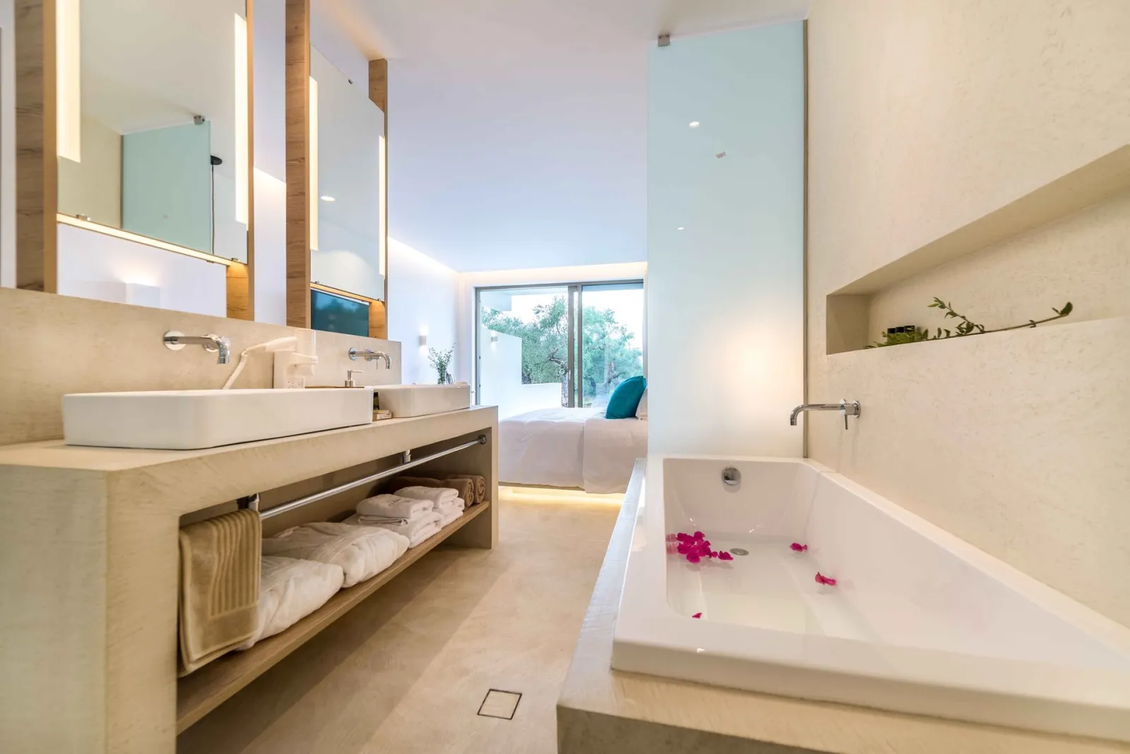 Tsamis Zante Suites, Planos, Grčka — Superior Suite